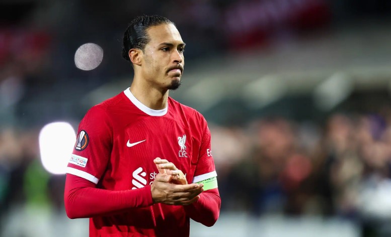 Van Dajk hoće novi ugovor: Želim da predvodim Liverpul i naredne dvije godine