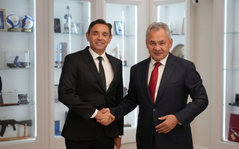 Sastanak u Moskvi: Vulin upoznao Šojgua o situaciji na Kosovu i Metohiji