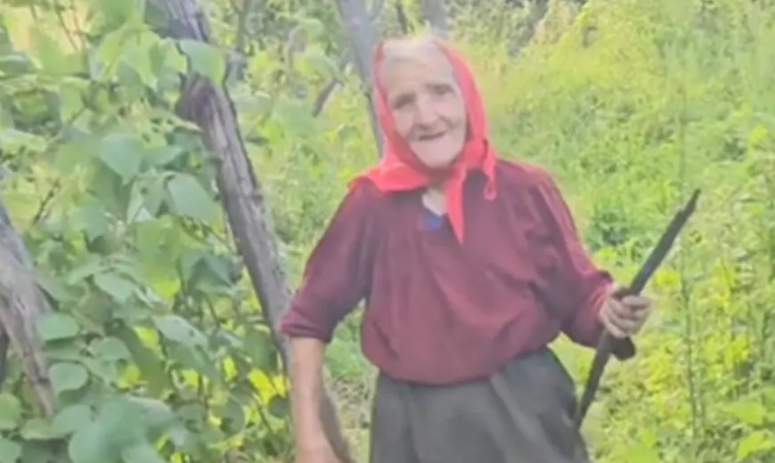 Baka Mirjana ima 98 godina i sve radi sama: Godinama ima ritual s rakijom i kafom VIDEO