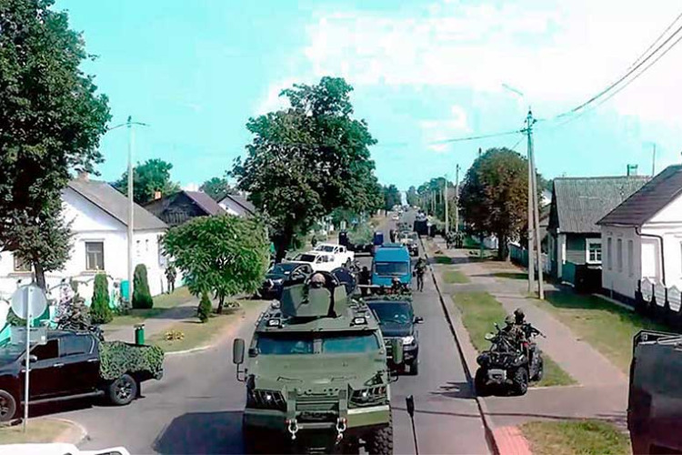 Pojačavanje bezbjednosti: Bjelorusija poslala specijalne policijske jedinice na granicu sa Ukrajinom