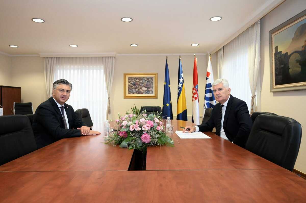 Plenković sa Čovićem: Zajednički prioritet evropski put i ravnopravnost tri naroda