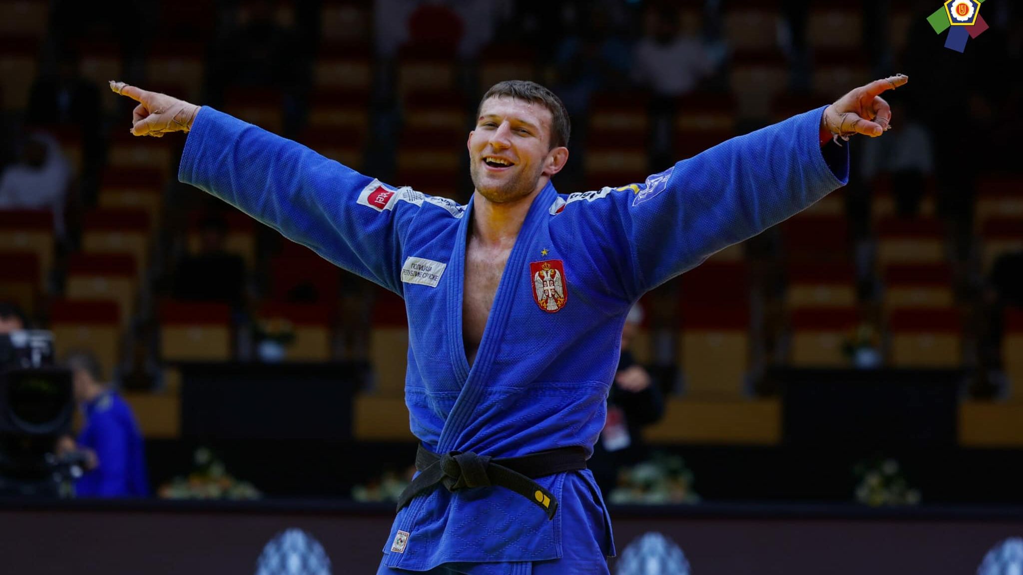 Odgovor Majdova na suspenziju: O Bogu, Novaku, Mesiju i satanizmu u Parizu