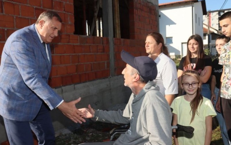 Zahvaljujući donaciji predsjednika Srpske: Uskoro kuća za porodicu Marković iz Bratunca