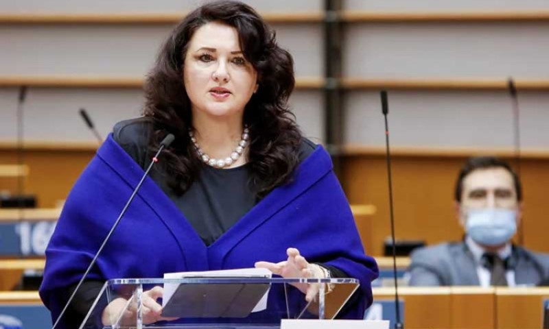 Drama! Poslao prijeteću poruku i torbu sa drogom u rezidenciju evropske komesarke pa uhapšen