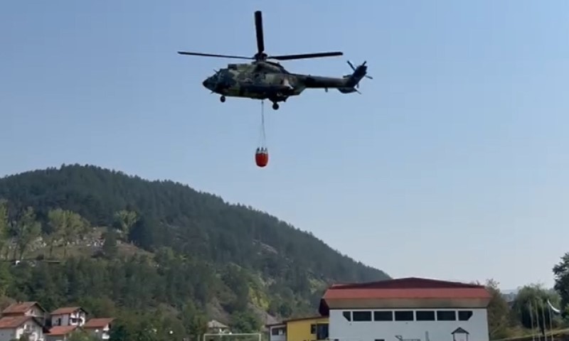 Nešić potvrdio: Požar kod Trebinja gasiće i helikopter