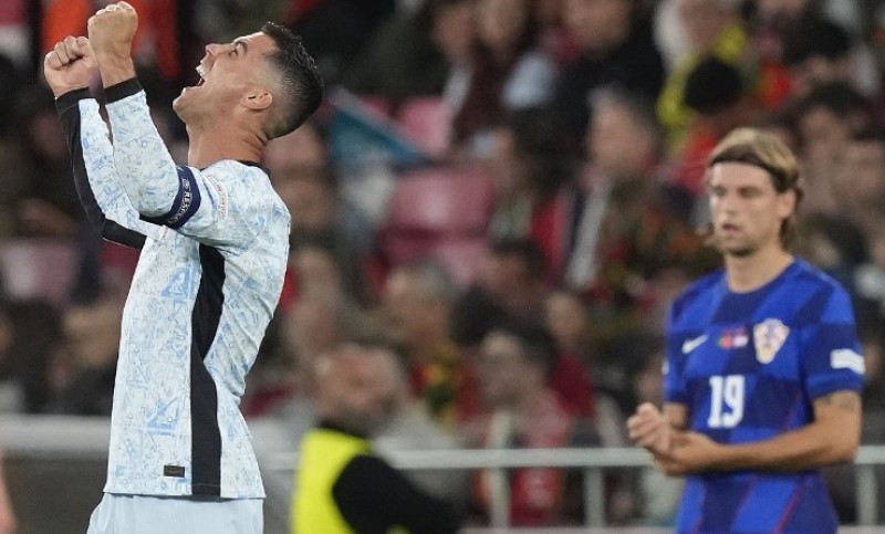 I u poznim godinama “gladan” rekorda: Ronaldo protiv Hrvatske postigao 900. gol u karijeri