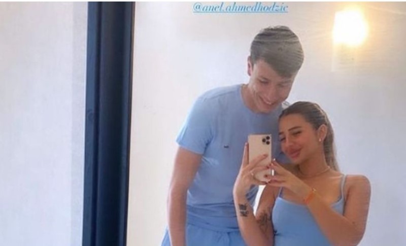 Oglasila se trudna supruga fudbalera BiH kog se odrekao otac: “Šokirana sam, bila sam u suzama”