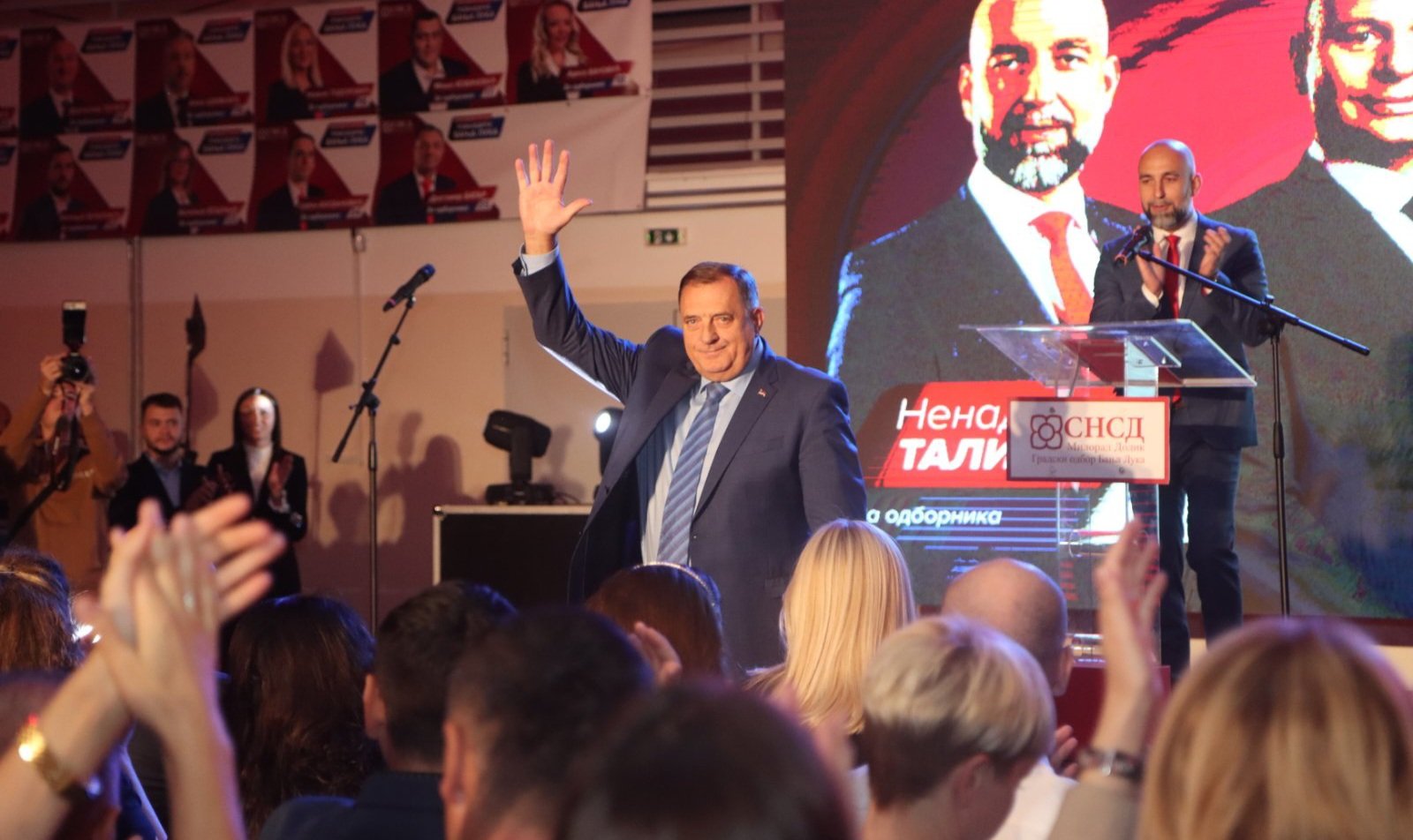 Dodik na Starčevici: Banjaluku podijeliti na najmanje pet opština FOTO