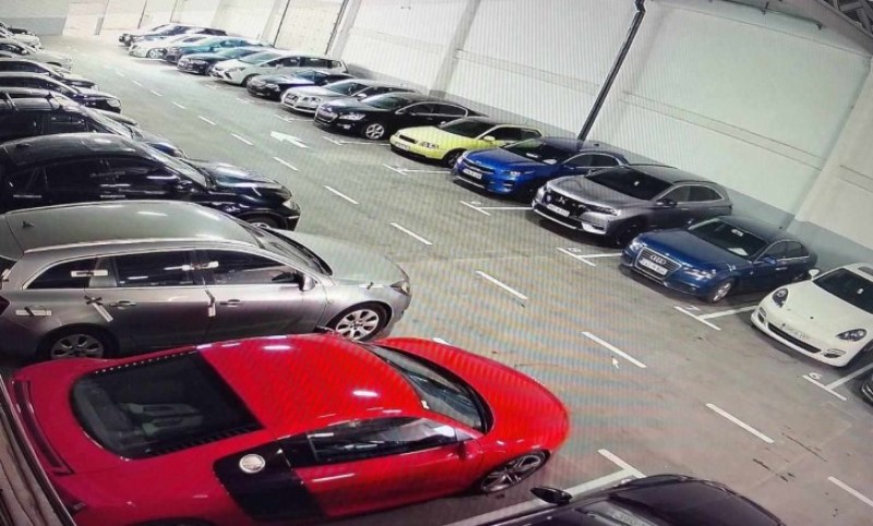 53 oduzeta automobila koštaju 1,3 miliona KM: Puno skladište Federalne agencije u Sarajevu