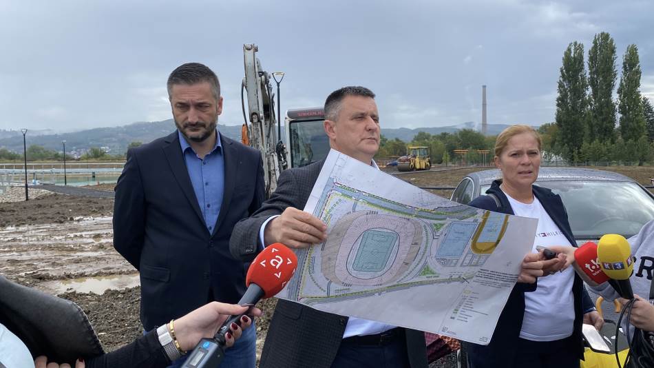 Đajić optužuje, Stanivuković demantuje: Čime se puni novo vještačko jezero u Banjaluci FOTO