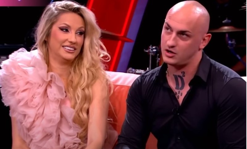 Gore društvene mreže: Ovako izgleda kada Rada Manojlović brani Desingericu VIDEO