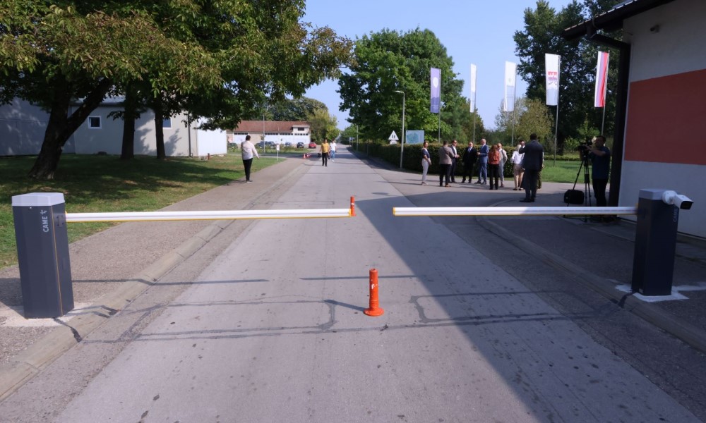 Rampa spuštena: Evo ko može ući automobilom u krug Univerziteta u Banjaluci