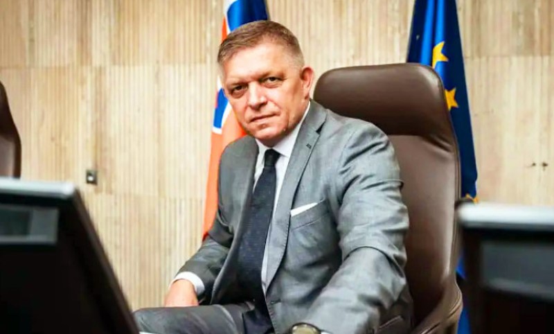 Slovački premijer fotografijom iz rijeke proziva medije: Gdje ste?