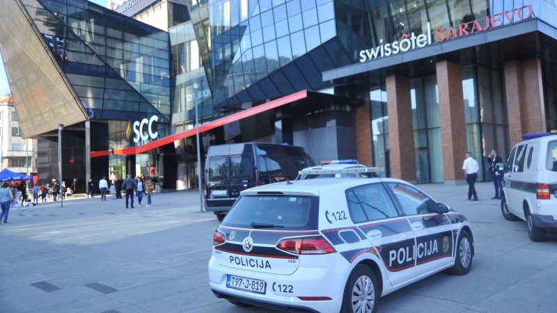 Dojave o bombama u Sarajevu: Policija provjerava SCC i Alta centar