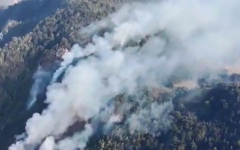 Požari u Srpskoj: Vatra kod Bratunca ugašena, kod Srebrenice se širi