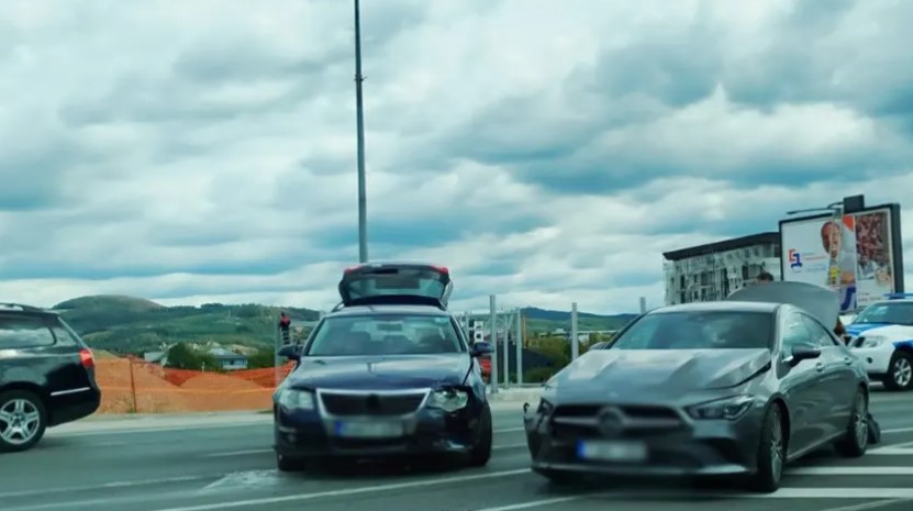 Vozači, oprezno i strpljivo: Sudar kod “Kramara” u Banjaluci, policija na terenu