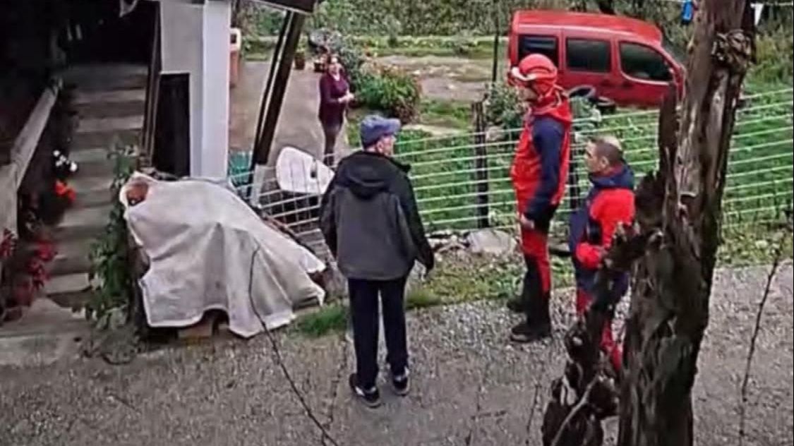 Spasioci se probili u Klis, evakuišu se mještani