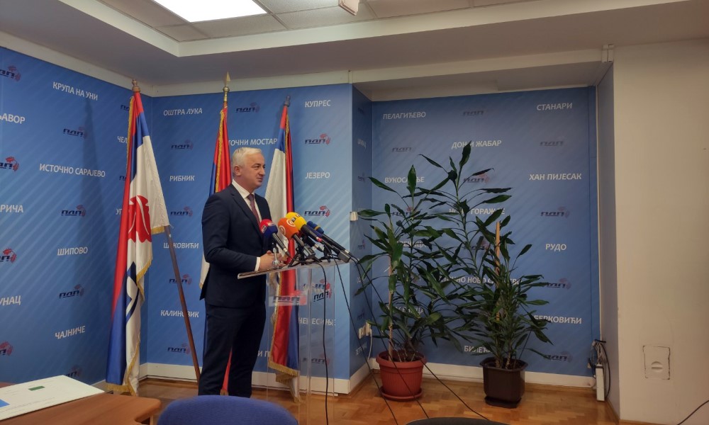 PDP zadovoljan rezultatima: Borenović očekuje više od 40.000 glasova na lokalnim izborima