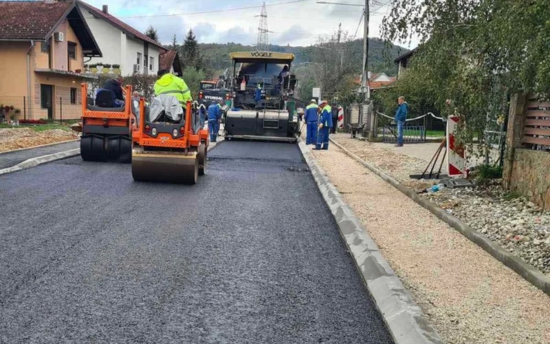 Zbog izvođenja radova: Obustava saobraćaja u Česmi