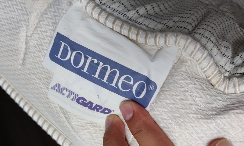 Neobičan krađa u BiH: Provalio u vikendicu i ukrao “Dormeo” madrac