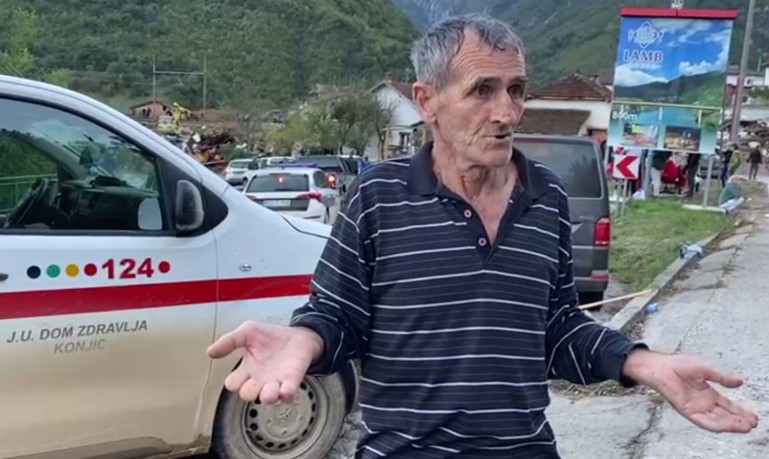 Ispovijest čovjeka koji je izgubio sina u poplavama: ”Odjednom ga je odnio veliki talas” VIDEO