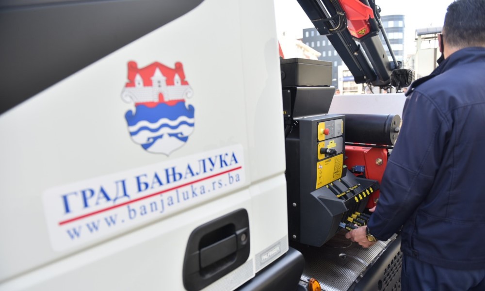 Grad se oglasio nakon oduzimanja pauk vozila: Nije u upotrebi više od pet godina