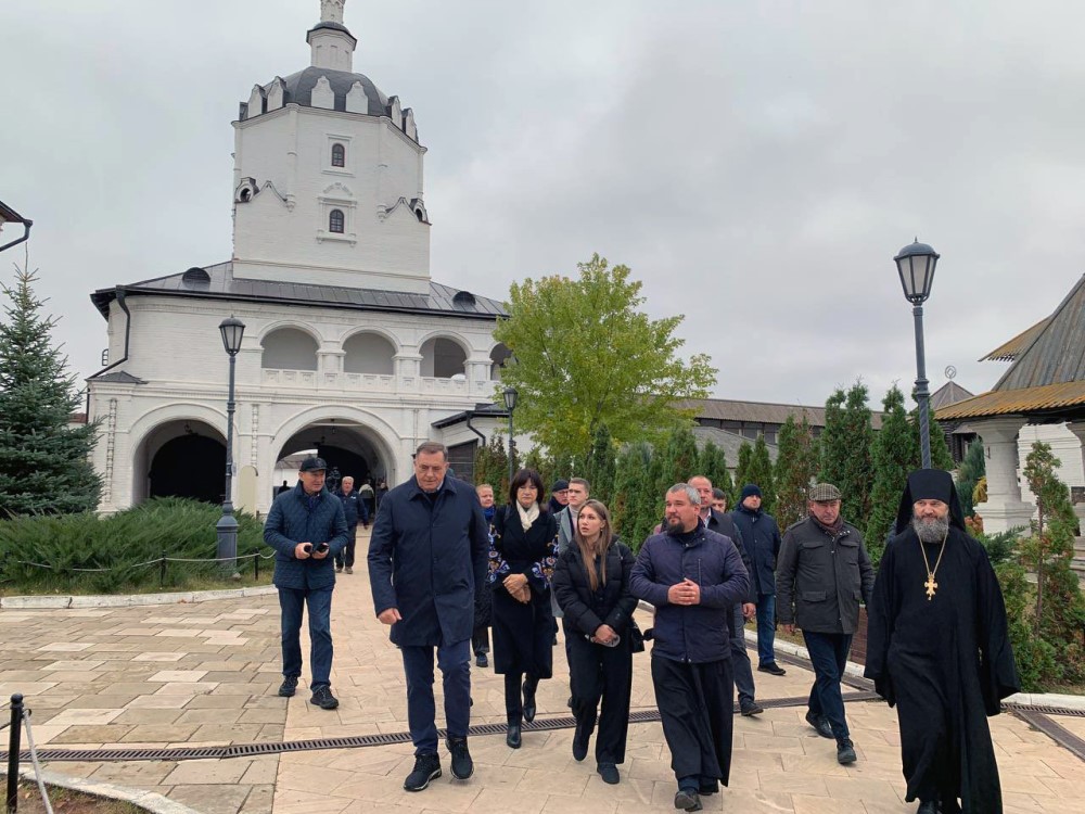 Dodik iz Rusije: Kristićemo kanale da obavijestimo o torturi koju zapad provodi nad Srpskom