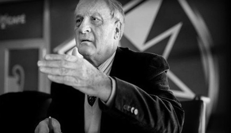 “Marakana” zavijena u crno: Preminula Zvezdina legenda