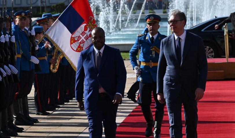 Vučić ugostio kralja Evsatinija: Otvorićemo vrata za sve vidove saradnje FOTO