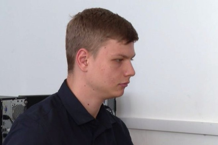 Jedinstven primjer: Upoznajte Andreja koji istovremeno pohađa dva razreda, a u dnevniku sve petice VIDEO