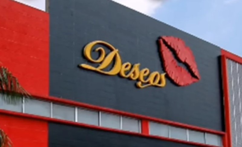 Dočekali ih okrugli kreveti, šipke za ples… Delegati UN završili u motelu za “odrasle”