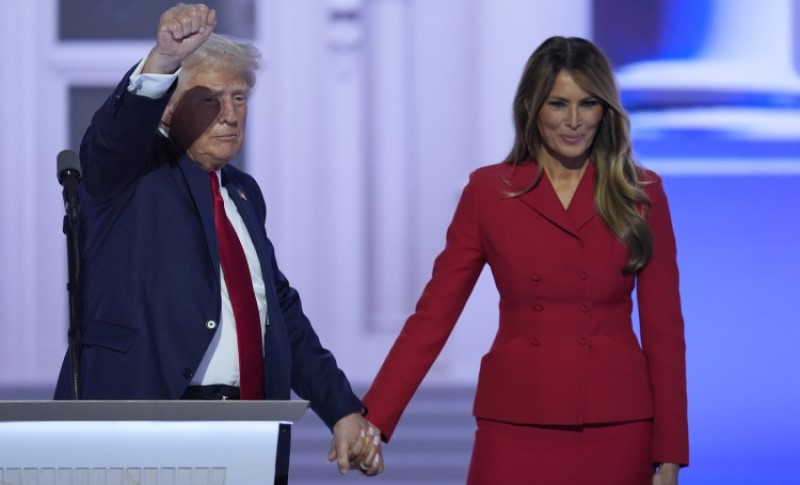 Melanija stala u odbranu supruga Donalda Trampa: On nije nova verzija Hitlera