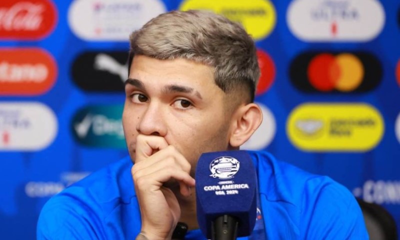 Poznati fudbaler progovorio o drami tokom leta: Umalo sam umro u avionu