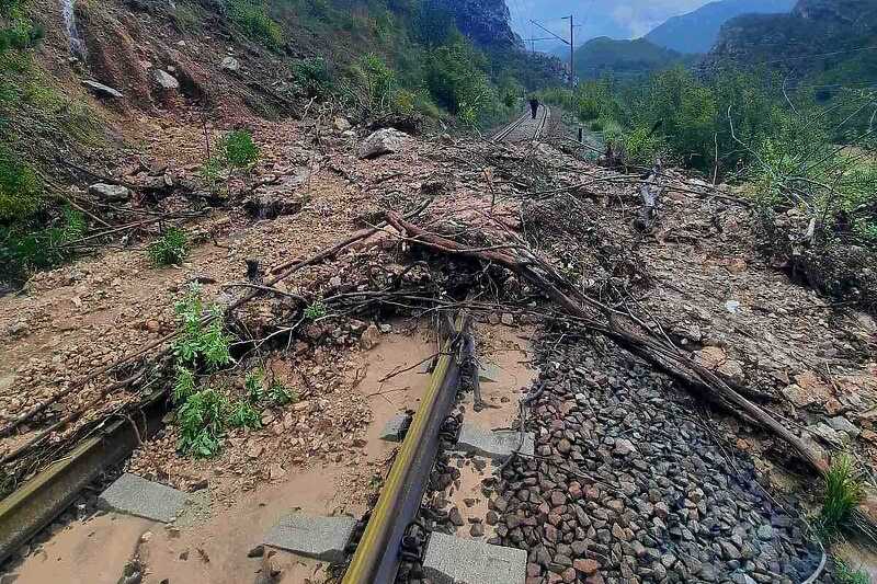 Vanredna sjednica: Predsjedništvo BiH donijelo odluku o angažovanju OS BiH u Jablanici