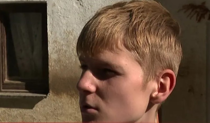 Dječak iz BiH postao heroj, spasio očuha od bujica: “Držali smo se za ruke” VIDEO