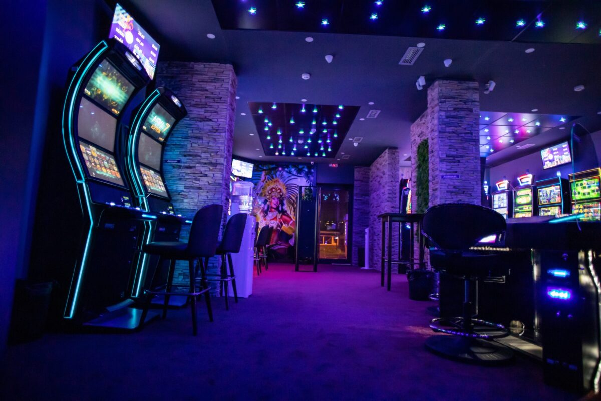 Uhapšen Banjalučanin: Provalio u kazino i odnio 8.800 KM