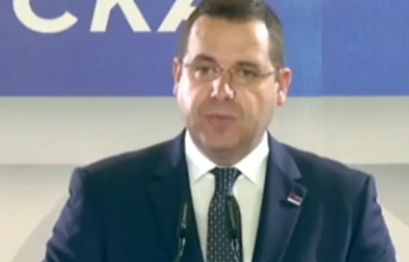 Portparol SNSD-a obratio se javnosti: Već imamo jednog gradonačelnika i dva načelnika VIDEO