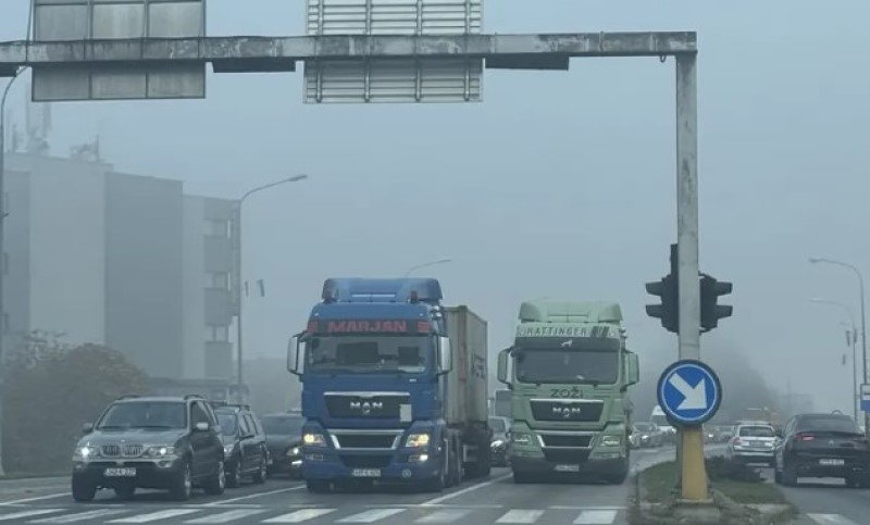 Oprezno i strpljivo! Pokvarila se dva kamiona, velika gužva u ovom dijelu Banjaluke