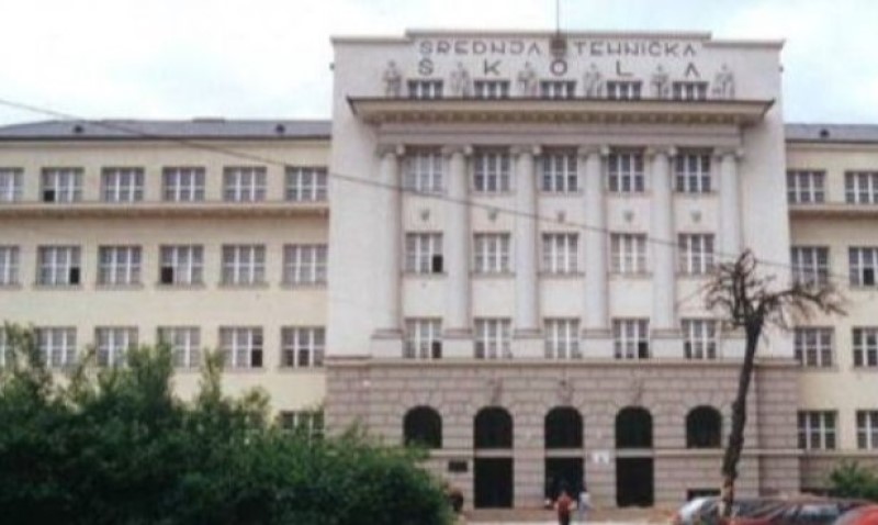 Ranjen učenik, hitac ispalio maloljetnik: Pucnjava u dvorištu srednje škole u BiH