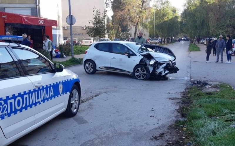 Otežan saobraćaj: Udes u banjalučkom naselju Obilićevo