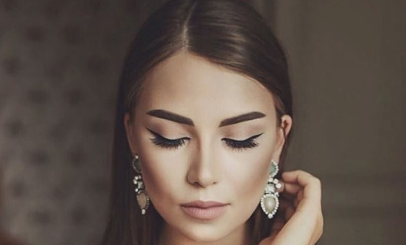 Nakit – važna stavka u stajlingu: Izaberite minđuše u skladu sa oblikom lica