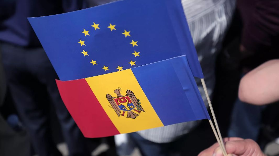U Moldaviji počeli izbori za predsjednika i referendum o EU