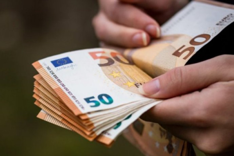 ECB upozorava: Jačanje evra na više od 1,20 dolara bi moglo da bude problematično