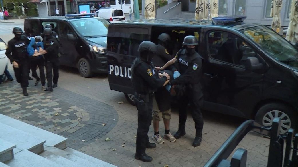 Potvrđena optužnica protiv dvojice Avganistanaca: Otimali i mučili migrante u BiH