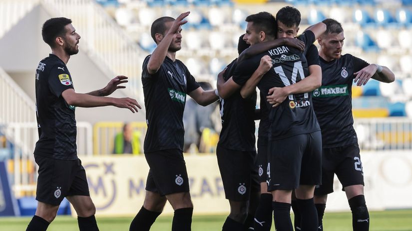 Neviđena ludnica u Pazaru: Sedam golova i Partizanov preokret