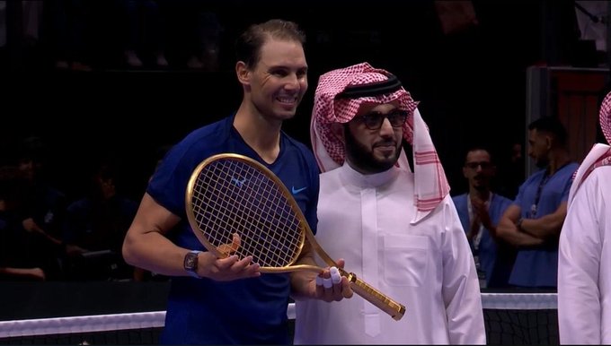 Nadal ostao u šoku zbog poklona koji je dobio od šeika: „Nemoj da ga izgubiš“ VIDEO