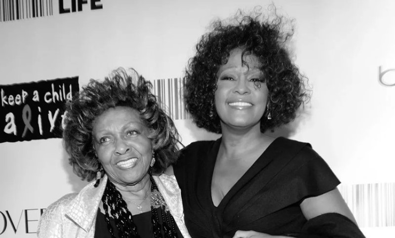 Tužna vijest: U 91. godini preminula pjevačica Sisi, majka pokojne Vitni Hjuston