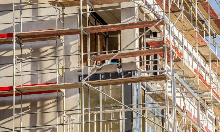 Poginuo muškarac! Pao sa zgrade u izgradnji u Banjaluci