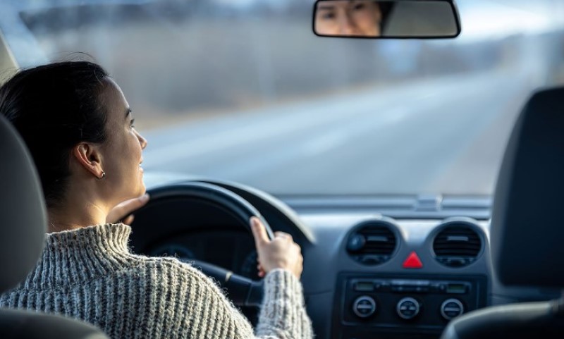 Vlast odlučila, stižu nova pravila: Mladi vozači neće smjeti da voze noću i rano ujutru