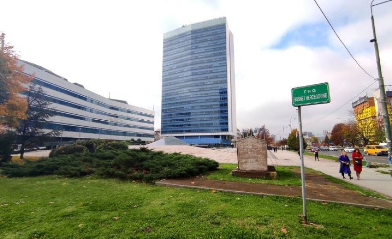 Izvjesno je da neće doći ni na dnevni red: Zakon o imovini “pada” već na prvoj stepenici